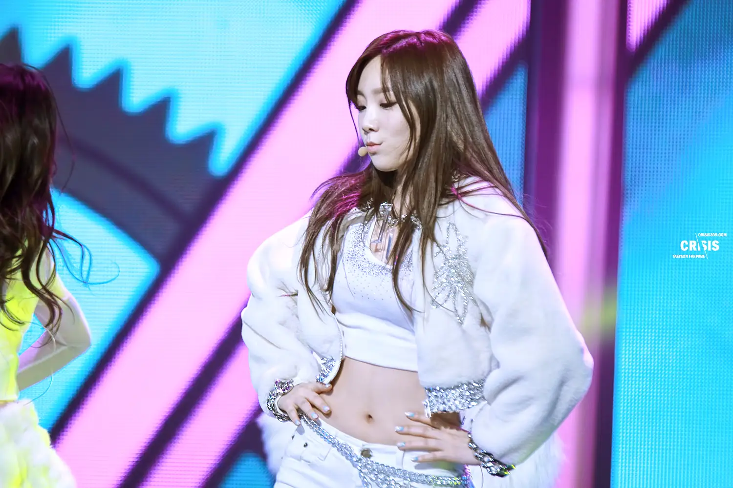 140101 MBC 가요대제전 태연 직찍 by 익페, CRISIS