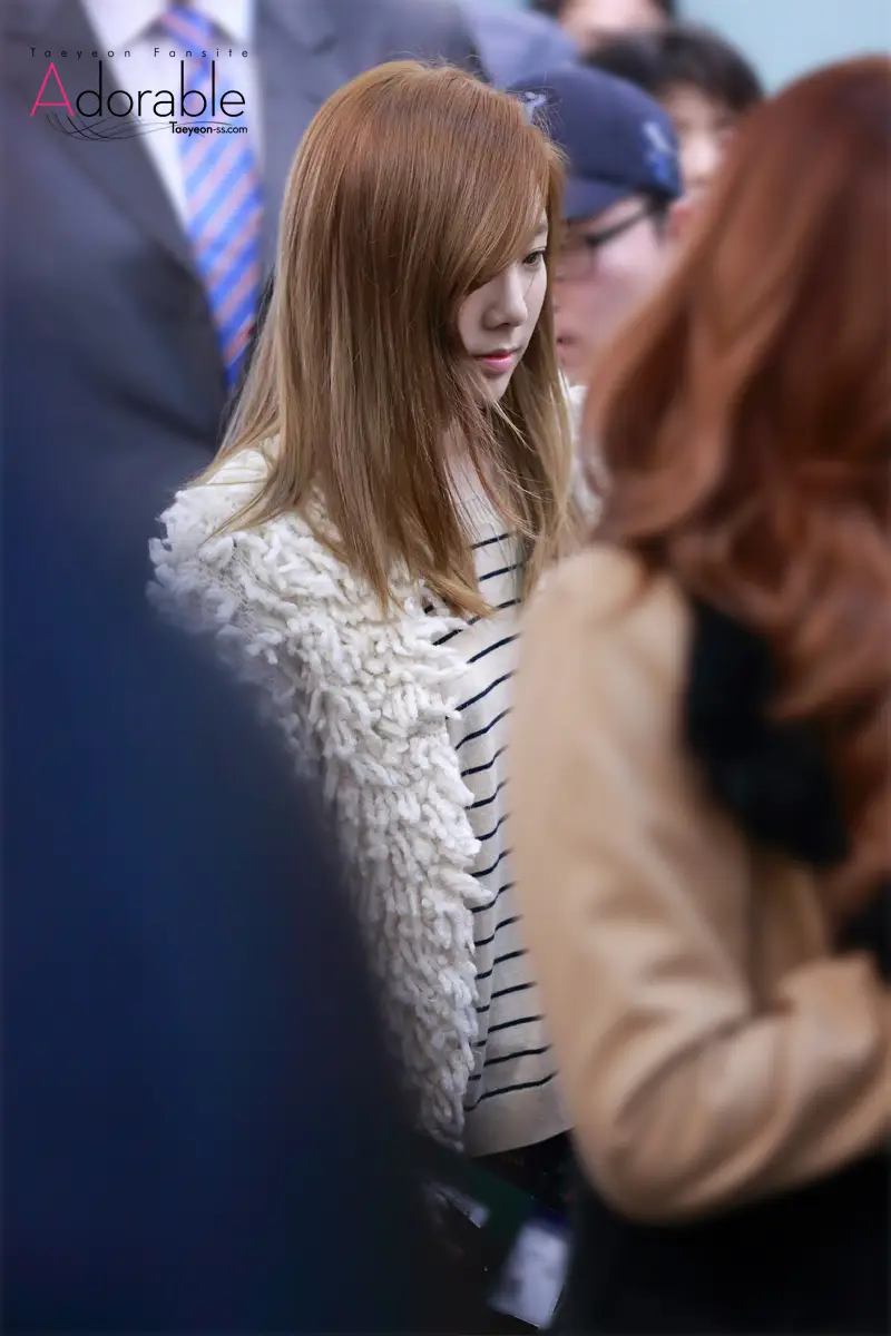 121122~26 인천공항 태연 직찍 by Adorable