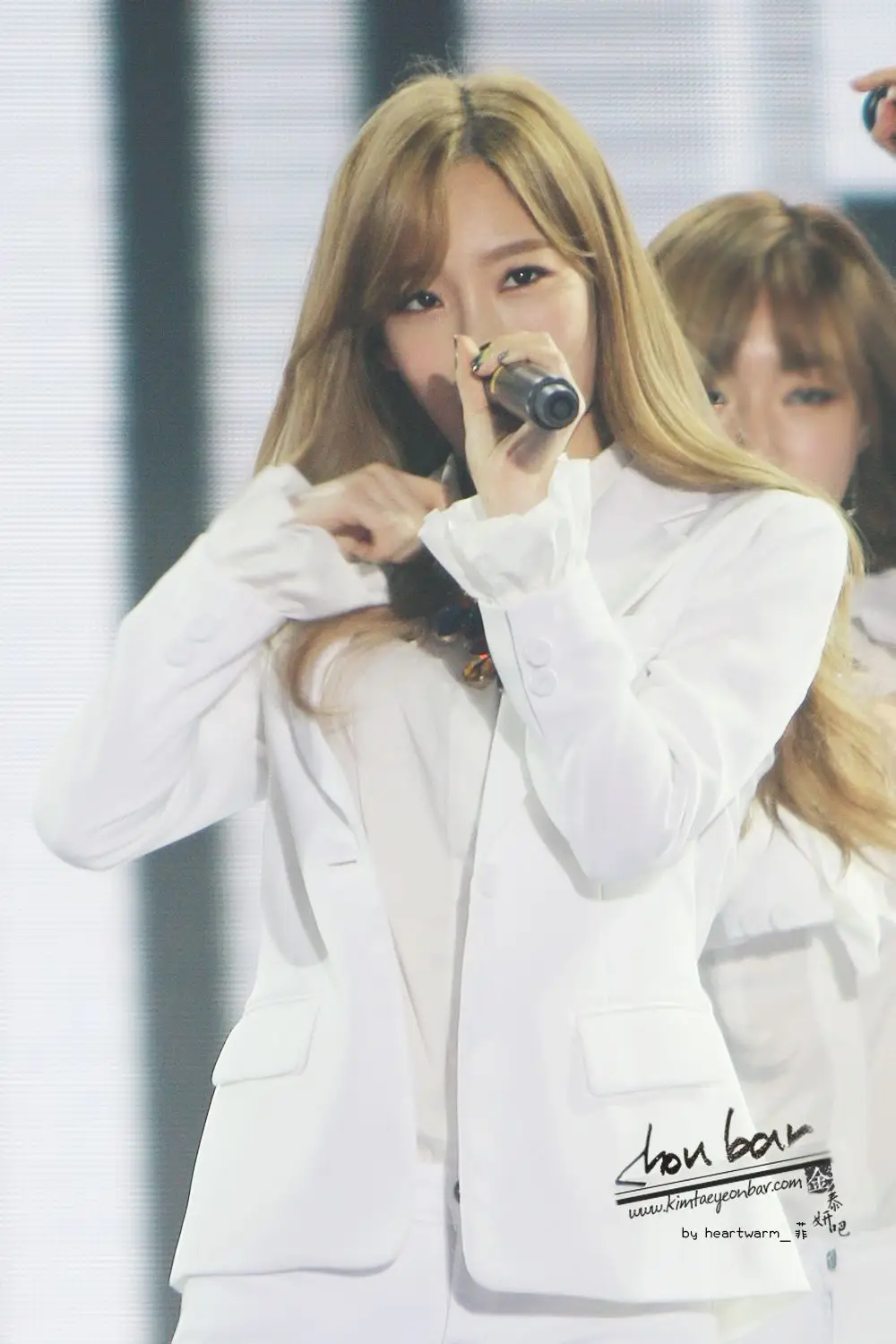 141025 코리안 뮤직웨이브 태연 직찍 by kimtaeyeonbar