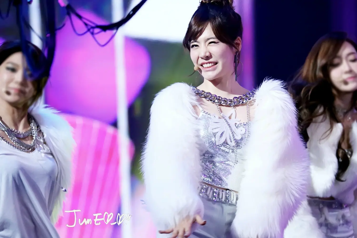 140101 MBC 가요대제전 써니 직찍 by JunE