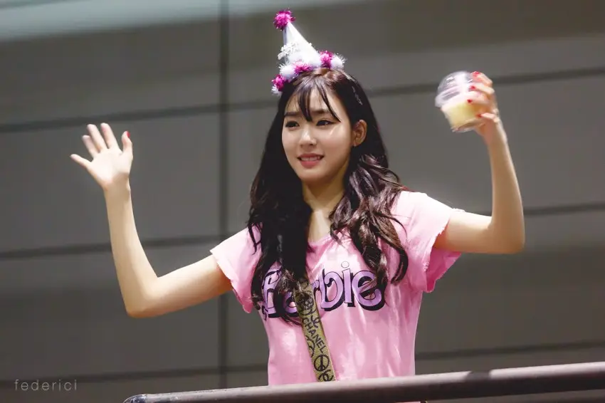 150801 티파니 생일파티 퇴근길 by Federici