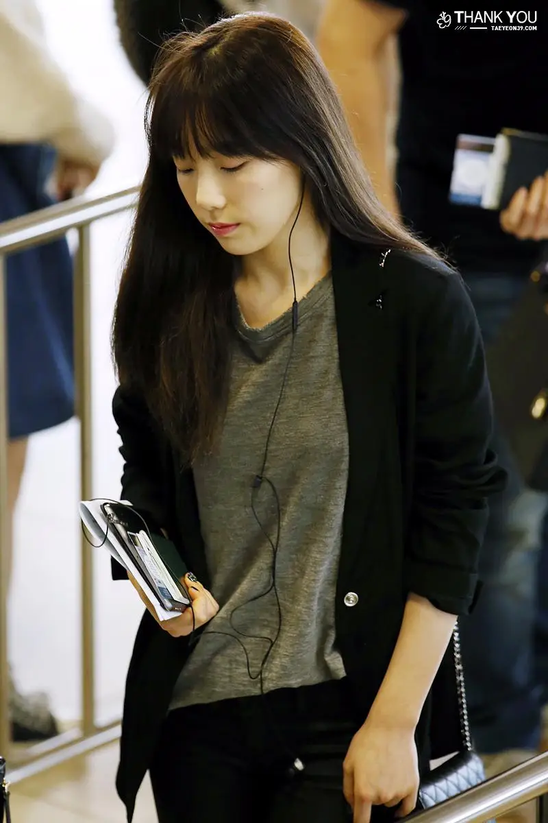 140502 김포공항 출국 태연 직찍 by Thank You