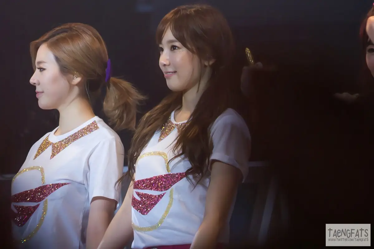 131012 걸스앤피스 싱가폴콘 태연 위주 직찍 by taengfats,haljung