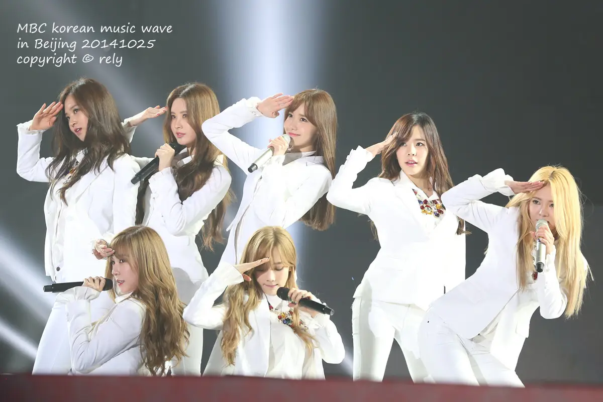 GIRLS’ GENERATION FanPhoto - 141025 MBC 코리안 뮤직 웨이브 by rely