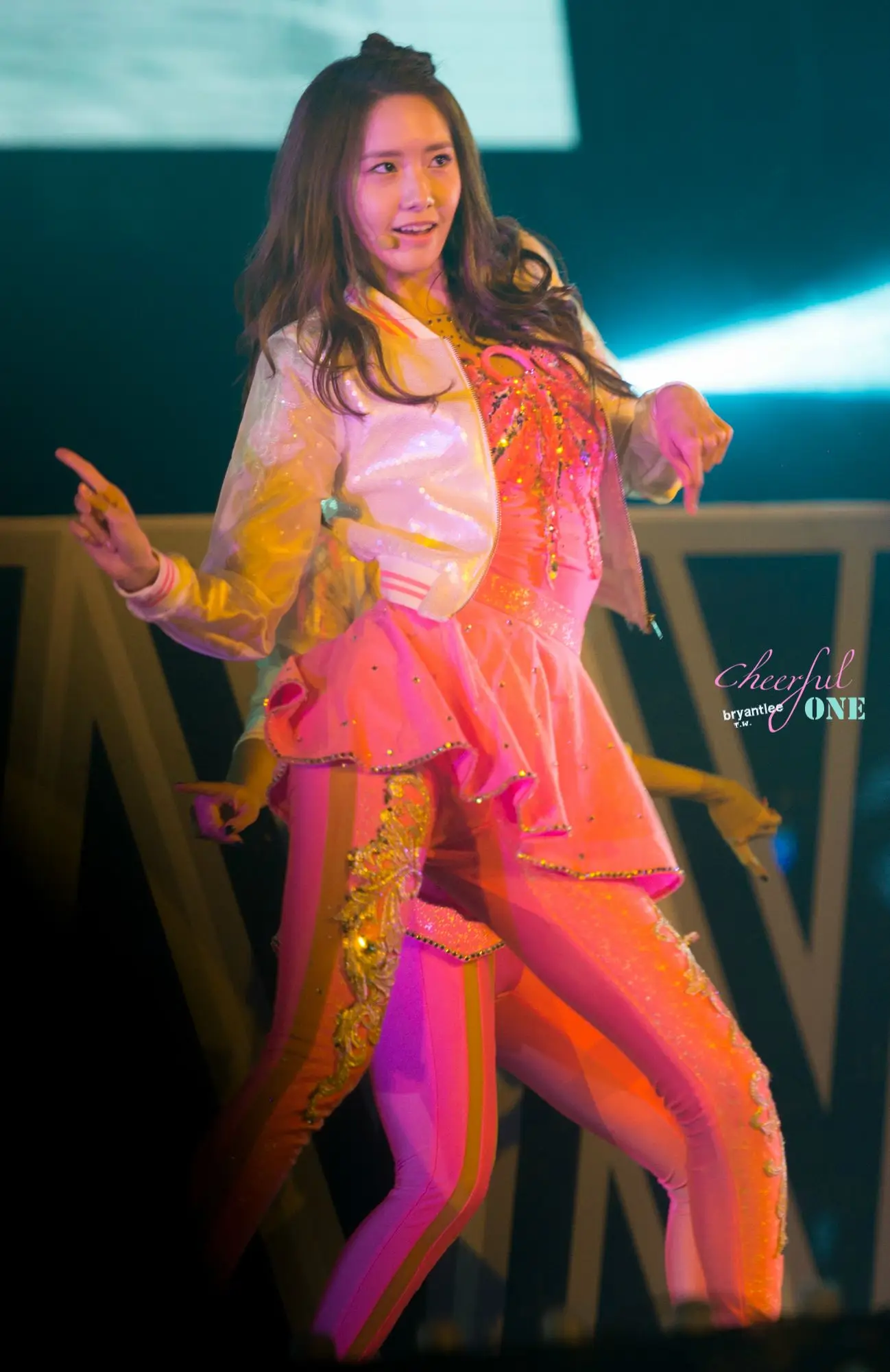 131109-10 소녀시대 홍콩콘서트 윤아 by Cheerful-One