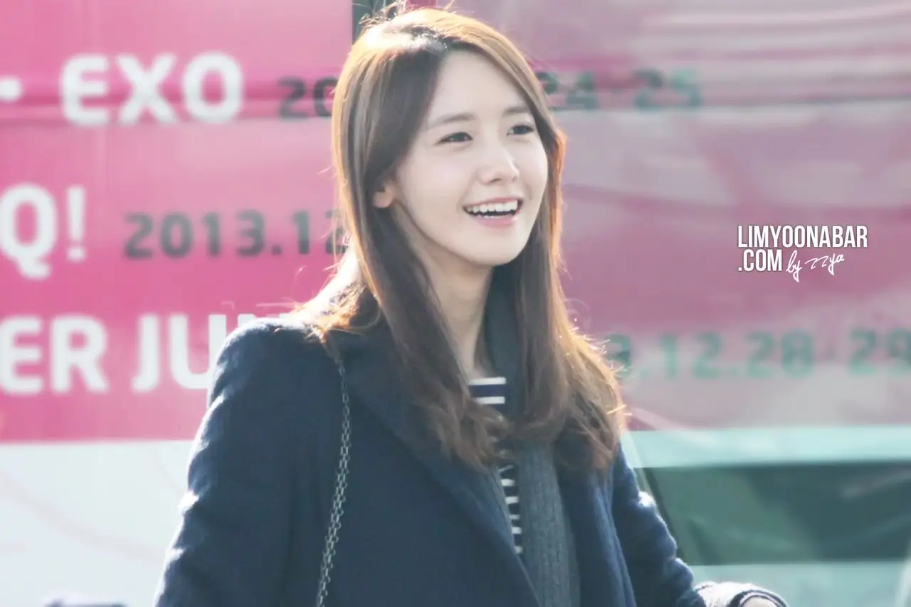 131130 인천공항 출국 윤아 직찍 by zzya