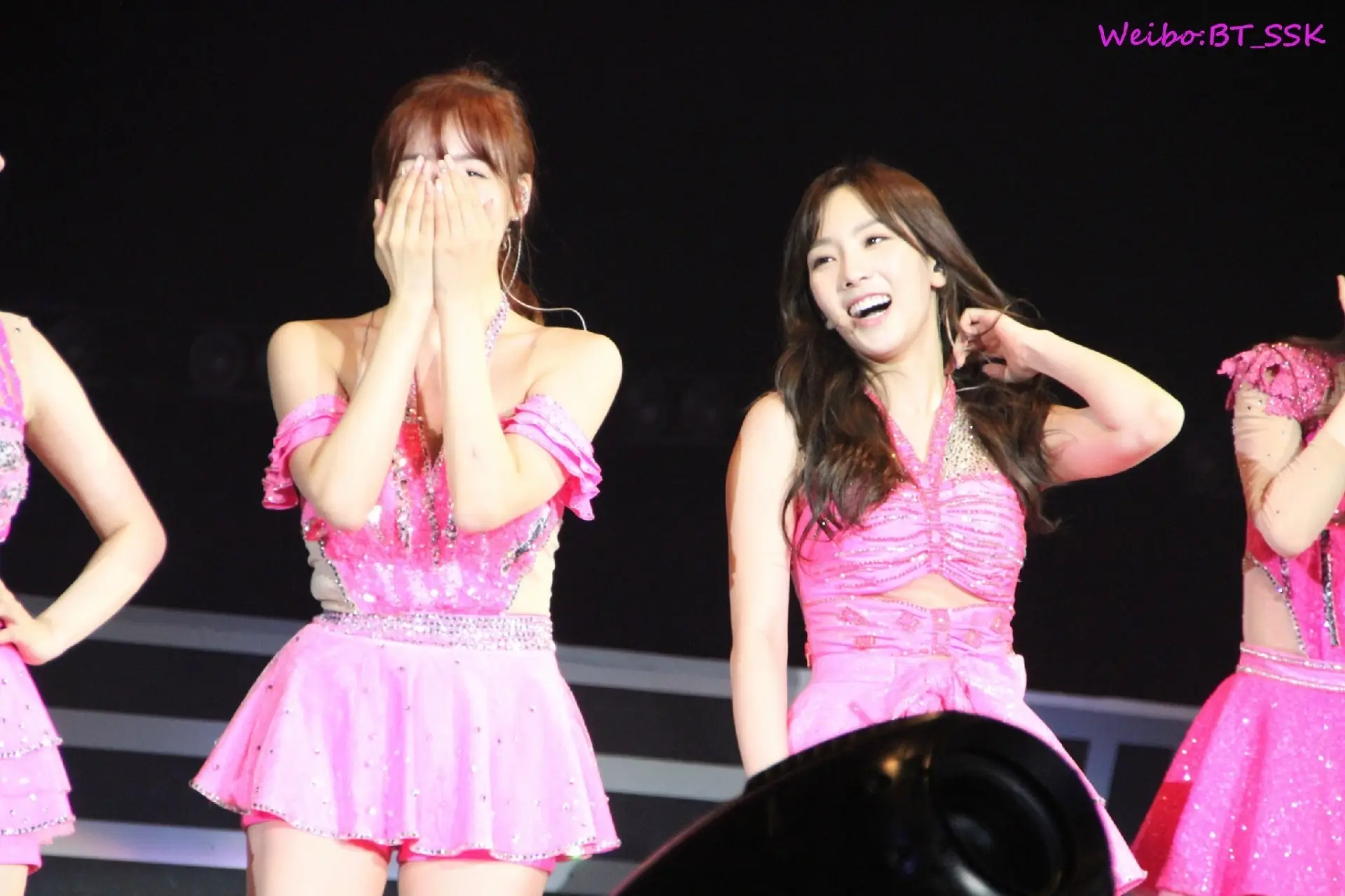 티파니&태연 홍콩 콘서트 직찍 (131109 G&P in HK) by BT_SSK