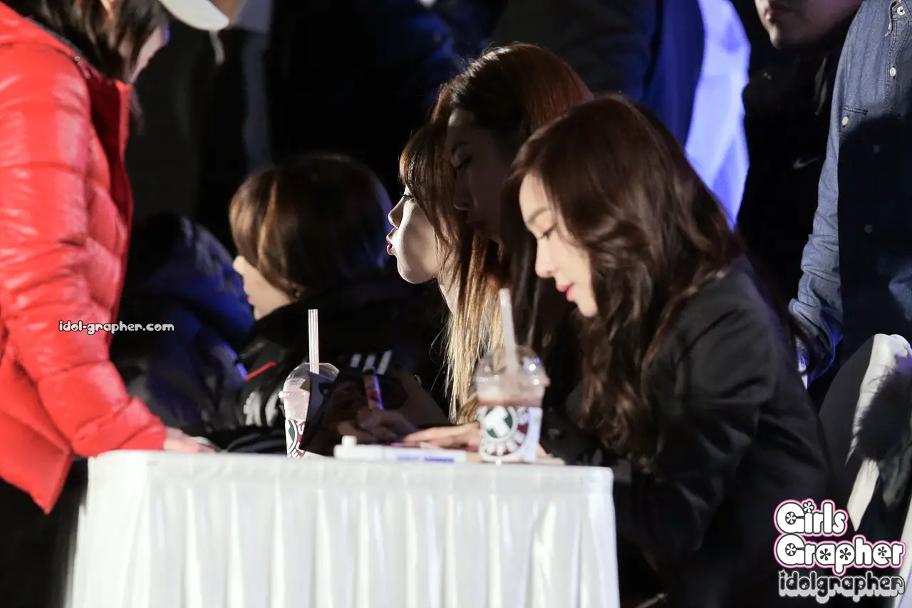 140316 청계광장 소녀시대 팬싸인회 직찍 by Girls Grapher