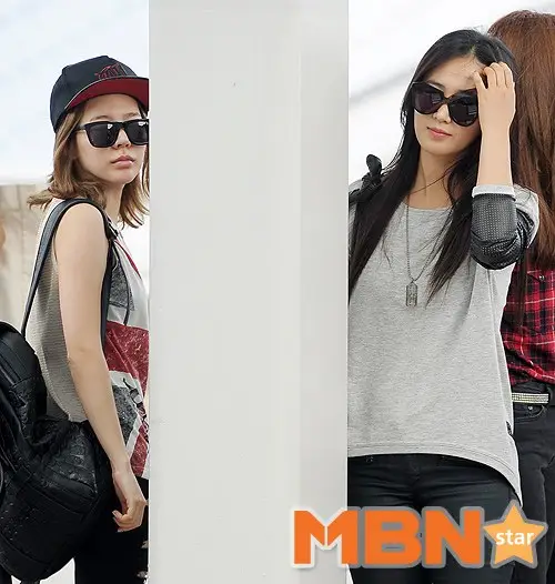 [사진]130913 인천공항 출국 소녀시대 기자사진.jpg