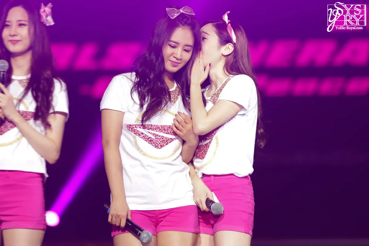 131109~10 걸스앤피스 인 홍콩 유리&제시카 직찍+직캠 by YSRY