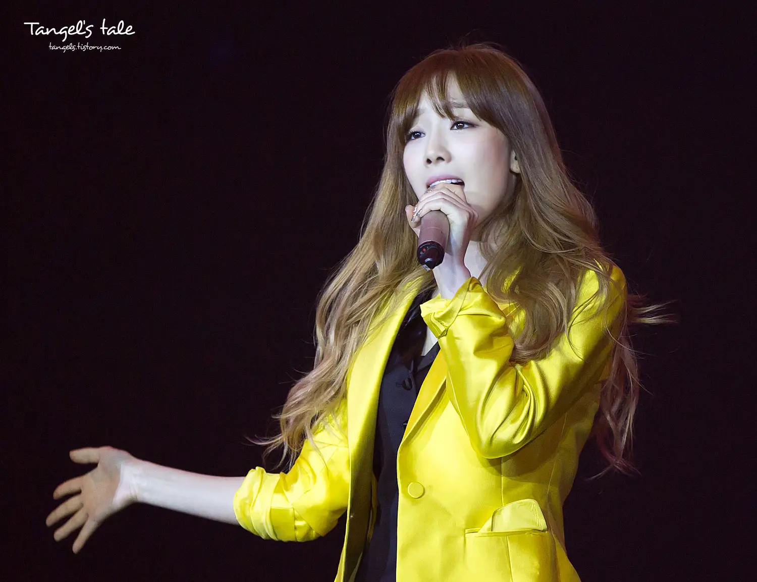 140802 BOB In HK 태연 by Tangels tale