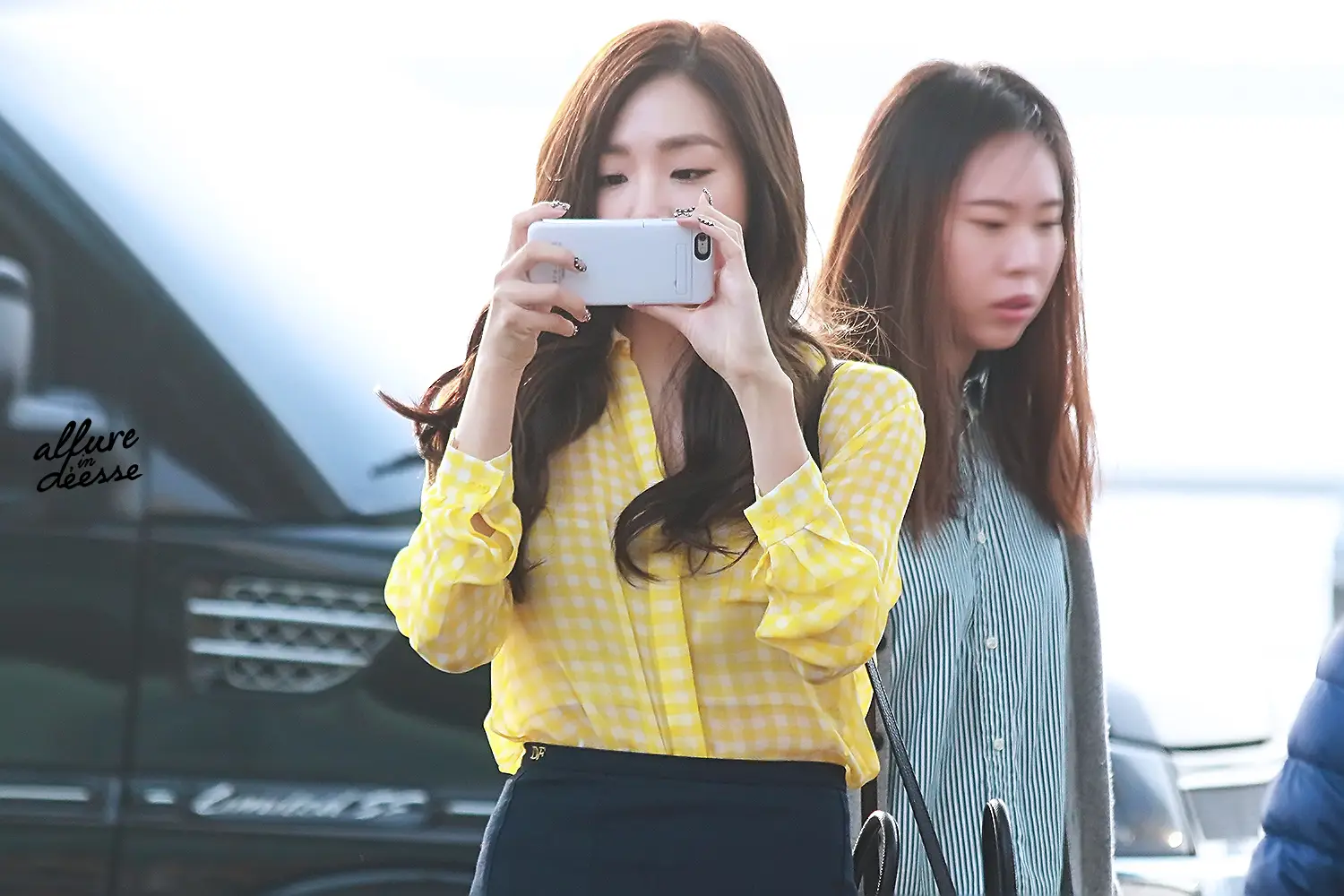 150412 Tiffany Selfie Incheon International Airport by Allure In Déesse