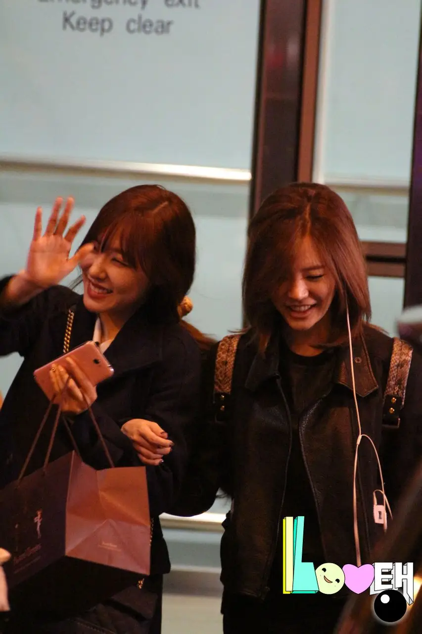 써니&티파니 직찍 - 131108 홍콩 입국 by ilove탱