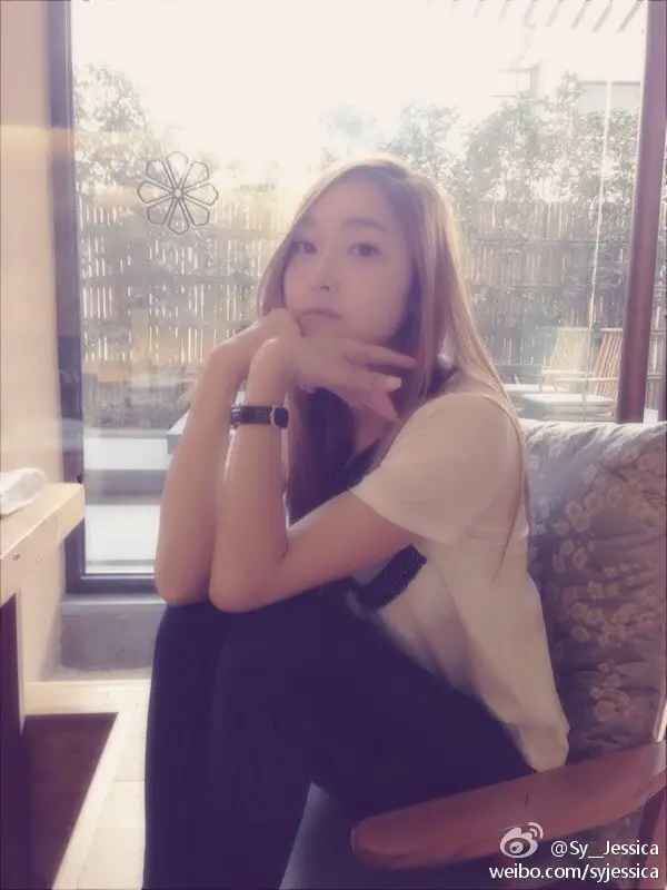 130904 제시카 웨이보 업뎃 - How is everyone doing today?