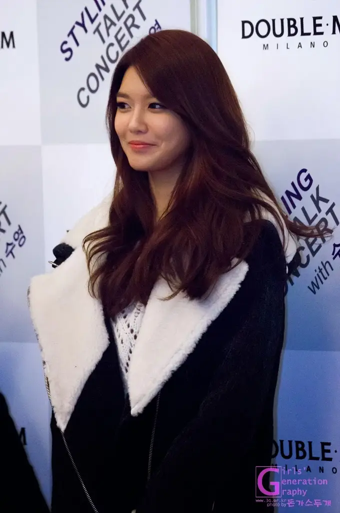 수영 직찍 - 131127 더블엠 토크콘서트 포토월 by 3G 돈가스두개