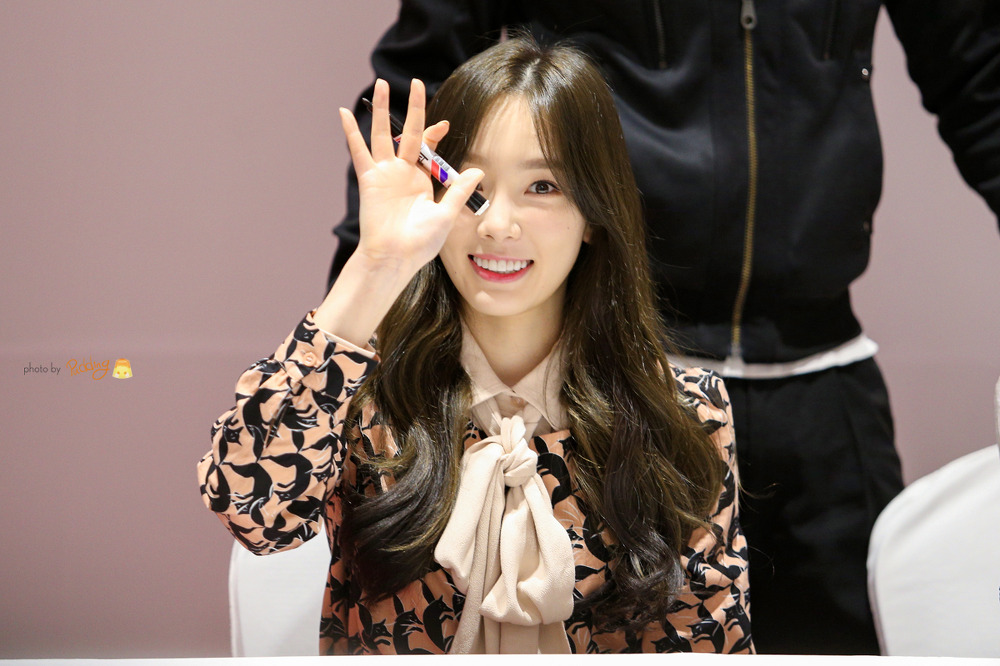 141127 수원 롯데몰 팬사인회 태연 직찍 by 푸딩