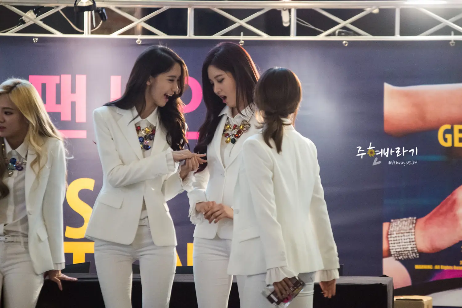 서현(SNSD) 직찍 - 140314 여의도 팬사인회 by HiraPara, +