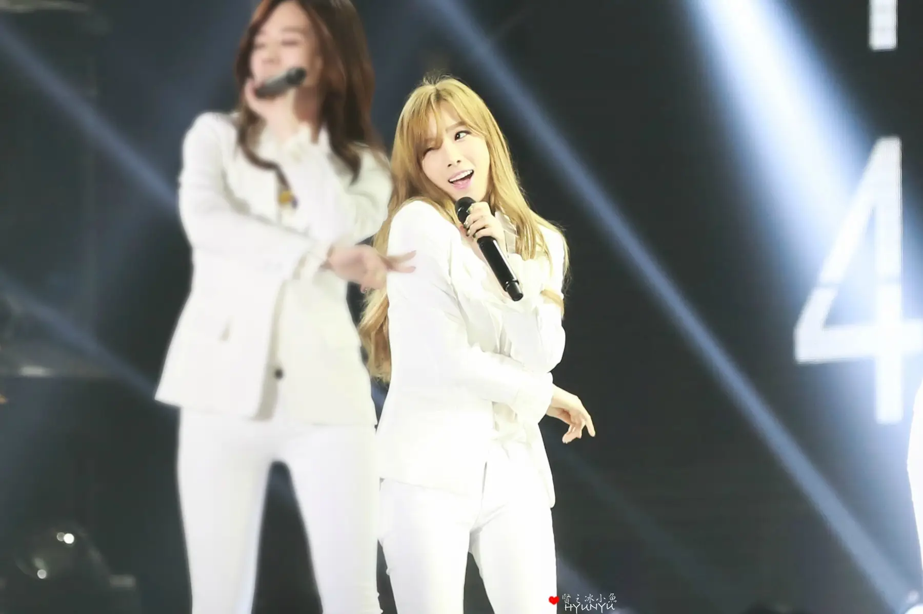 141025 MBC 코리안 뮤직웨이브 탱구 직찍 by 贤之冰小鱼