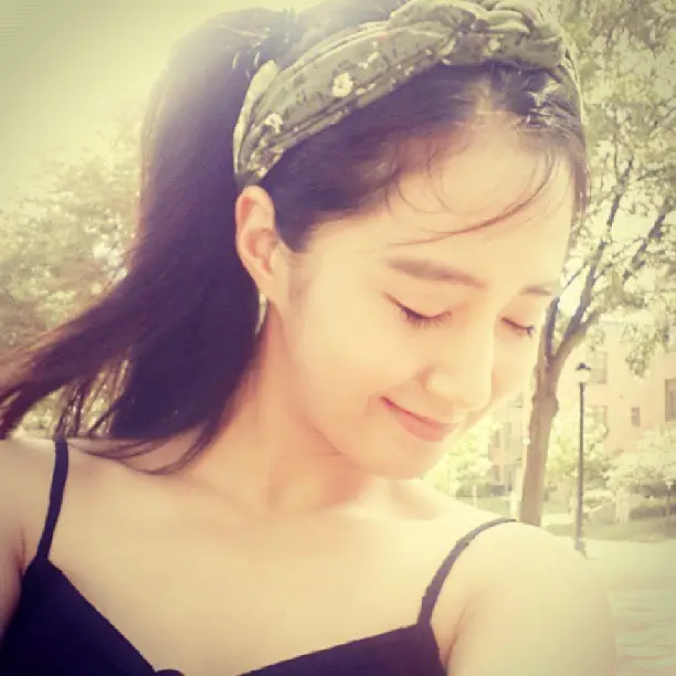 130811 유리 인스타그램 - Such a lovely weather today :-)