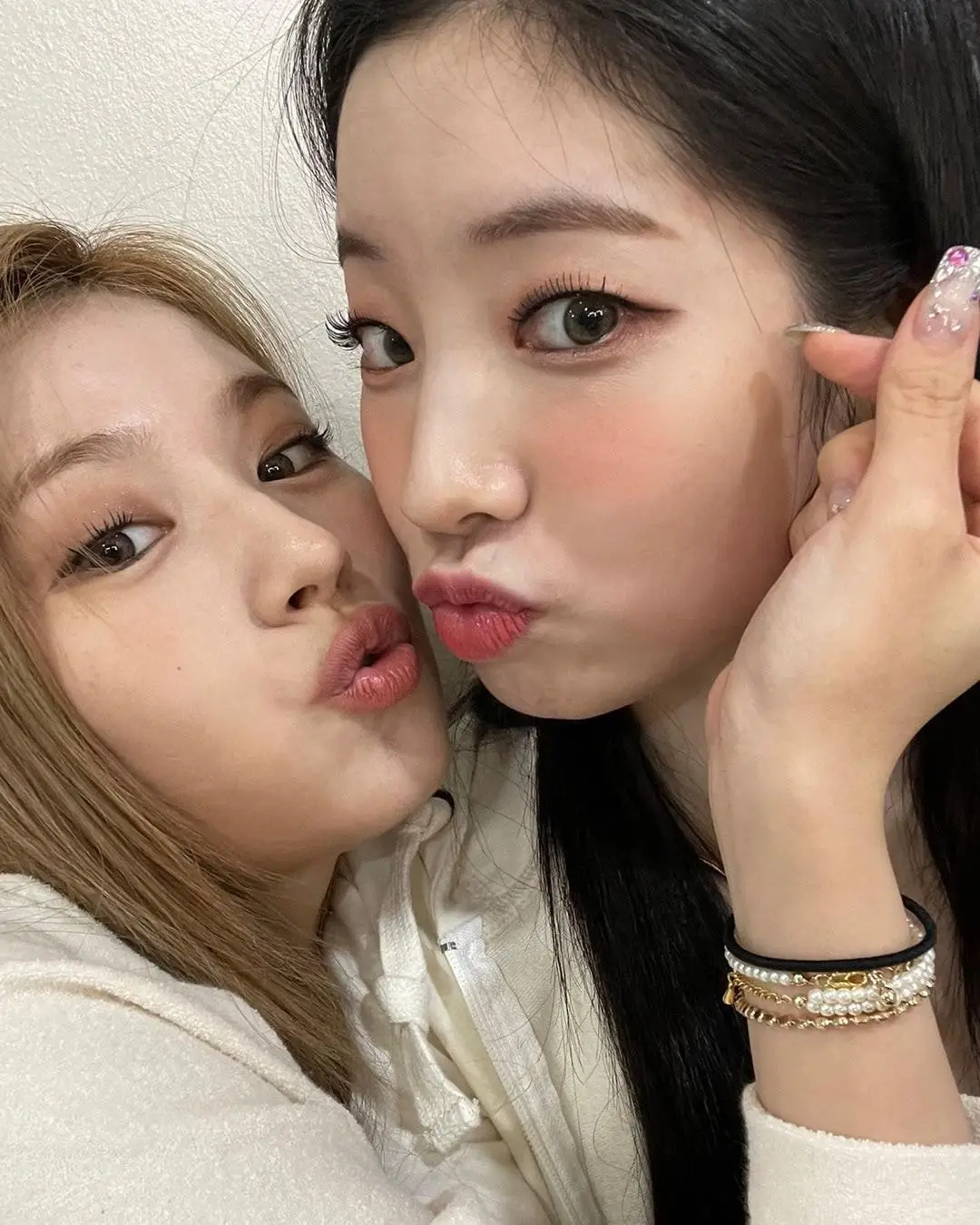 트와이스그램 사나 && 다현 업뎃