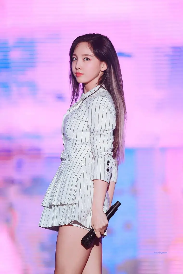 190811 #TWICE '#Nayeon' (#트와이스 '#나연') [Lotte Family Festival]