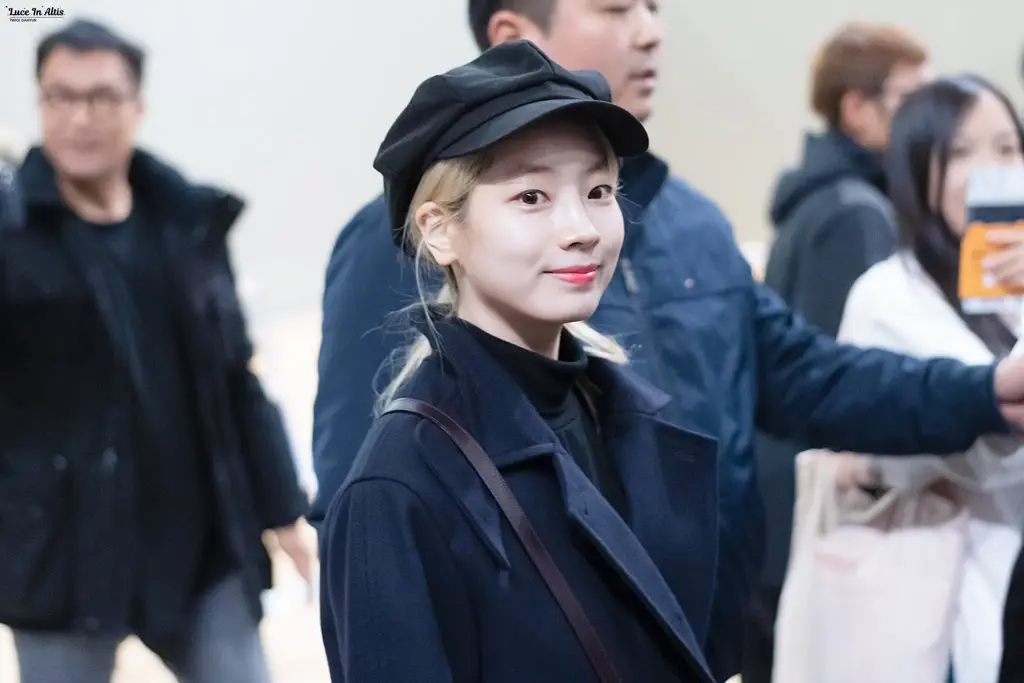 191125 출국하는 트와이스 다현