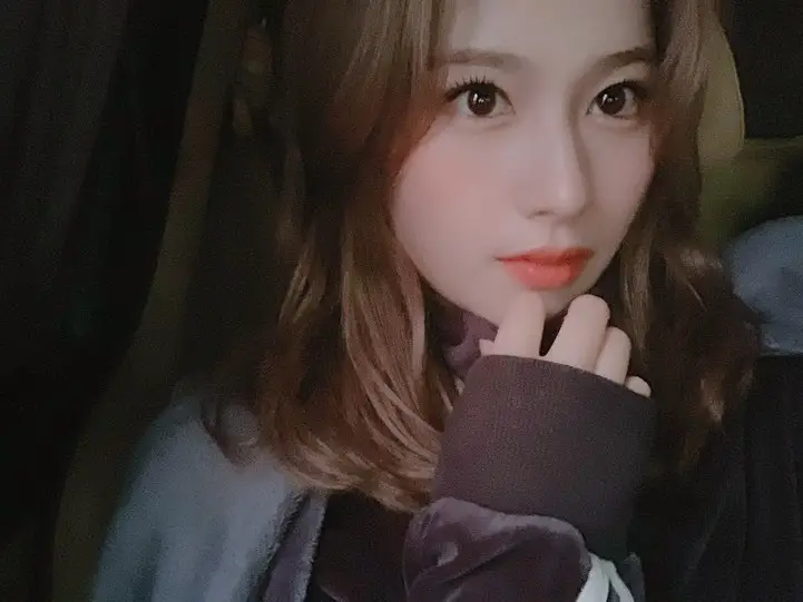 셀카 사나