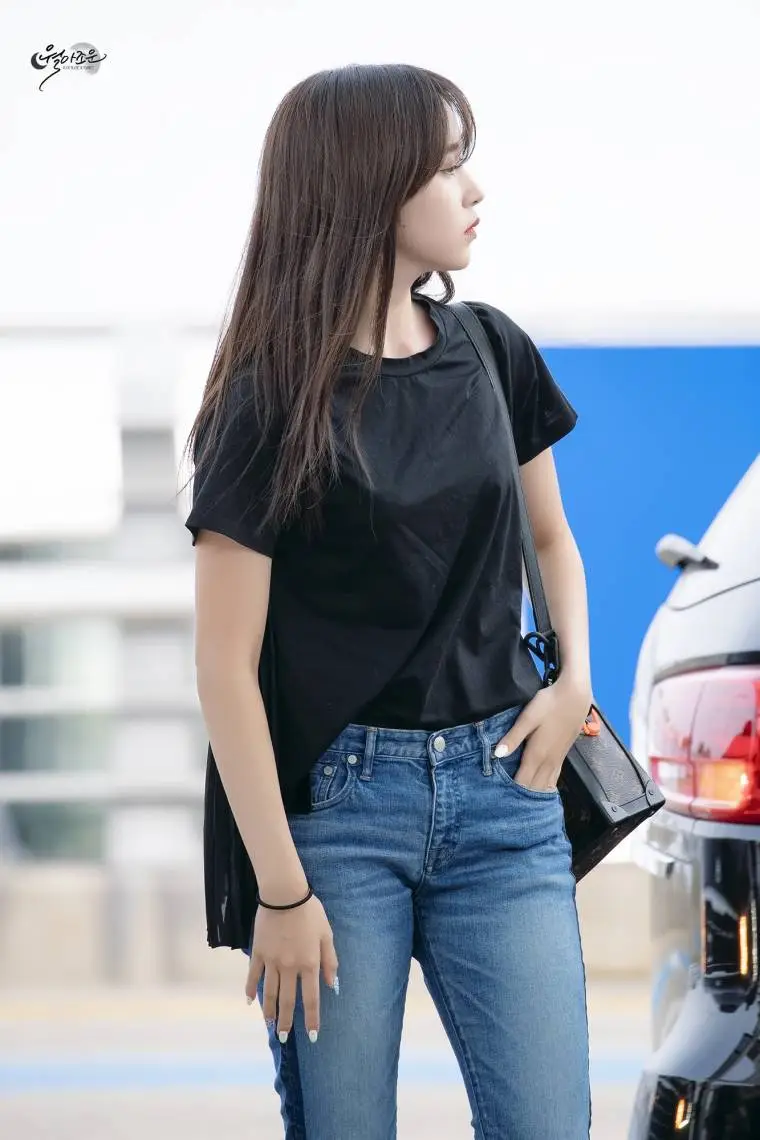 출국하는 #트와이스 #미나.jpg