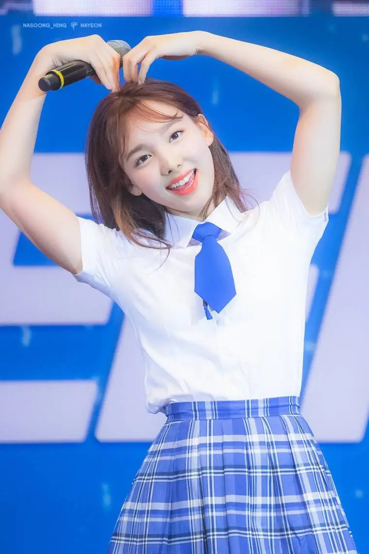 #TWICE #나연 (#Nayeon) @190707 포카리틴페스타 DTNA