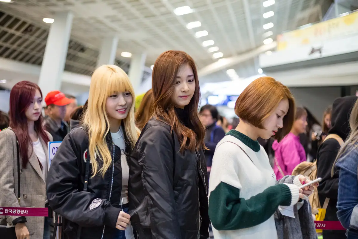 151025 김포공항 출국 트와이스(TWICE) 쯔위 직찍 by 상미