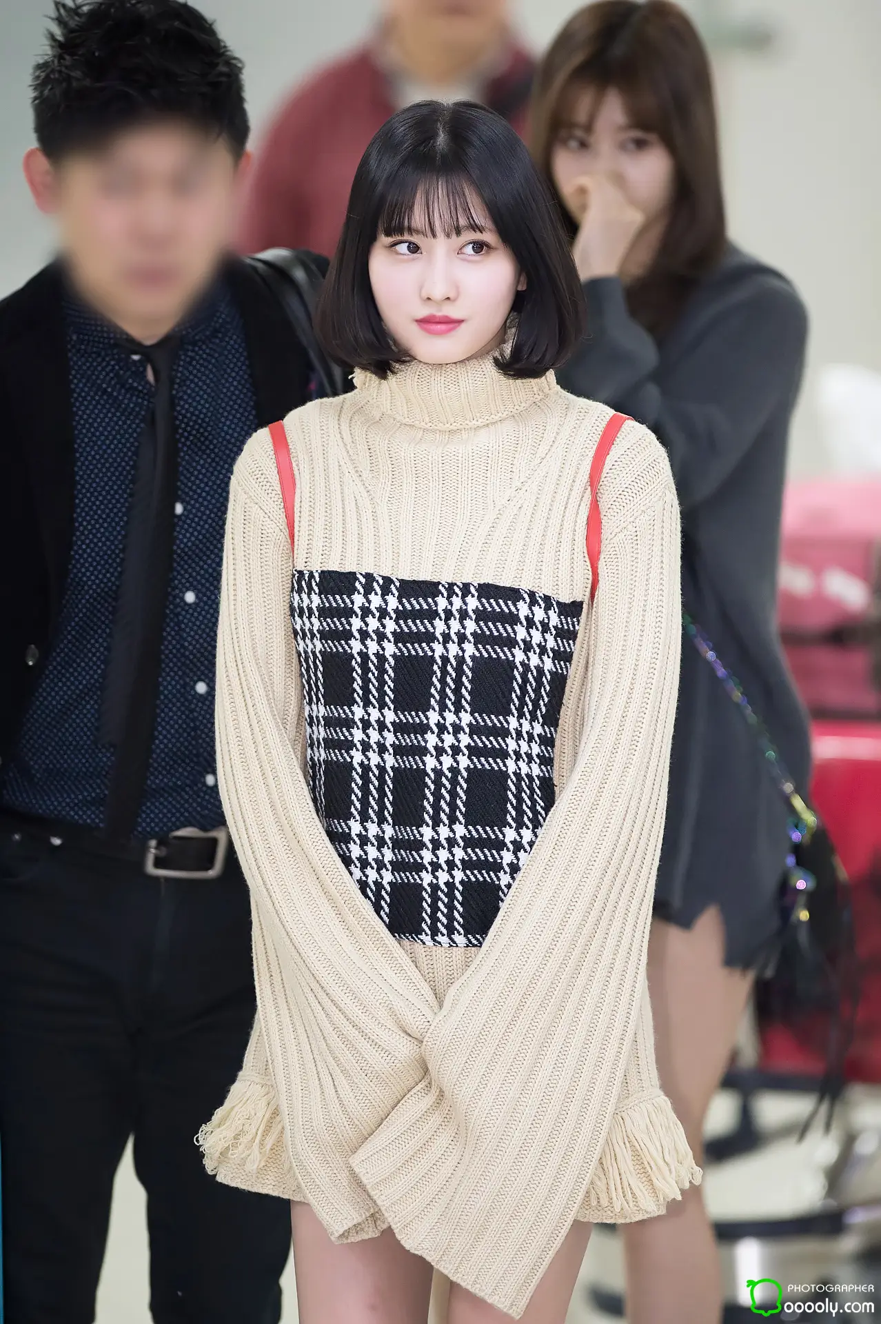 180331 김포공항 입국 모모(트와이스) 직찍 by dooooly_