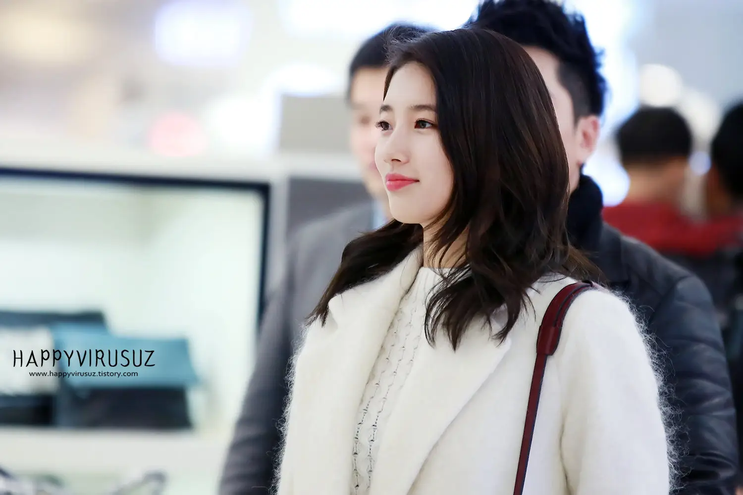 141207 수지 빈폴악세사리 팬싸인회 by happy virusuz