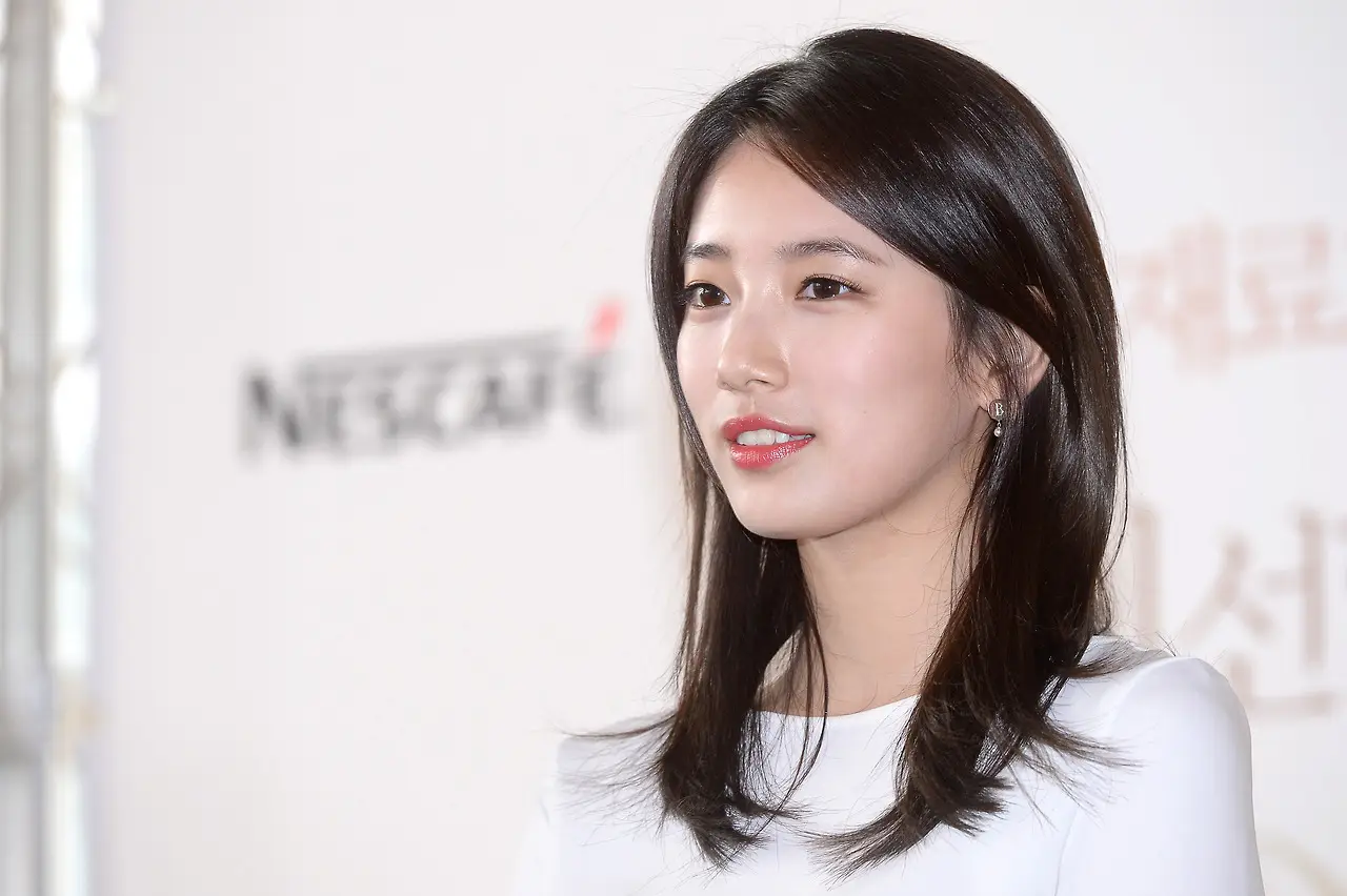 141217 수지 네스카페 행사.jpg