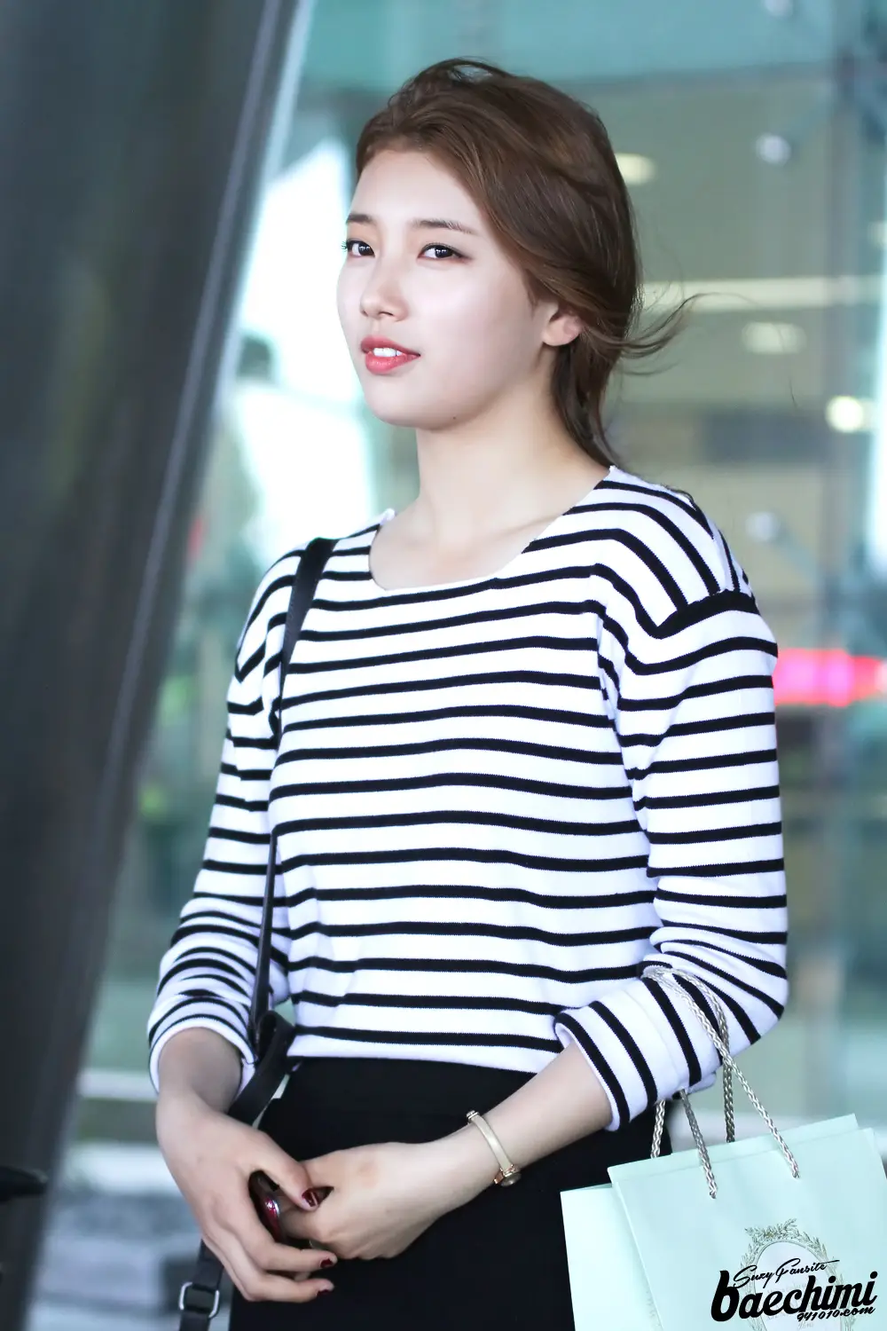 수지 직찍 - 130712 인천공항 입국 by baechimi