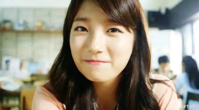 CF속 수지 청순미 폭발 ♥