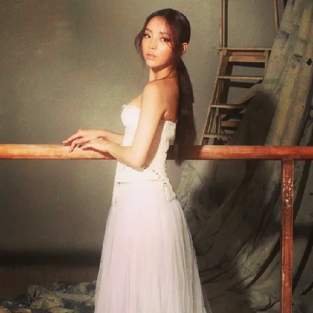 130718 구하라 인스타그램 업뎃 - COSMO White Swan