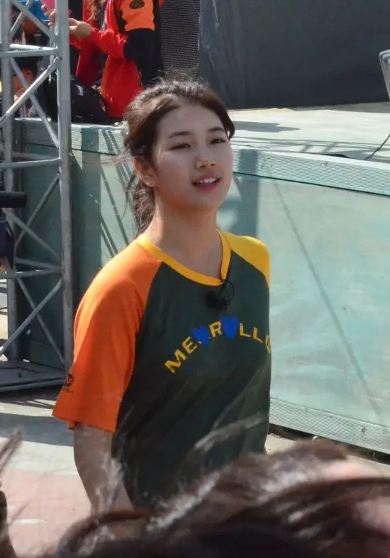 런닝맨 수지 직찍.jpg
