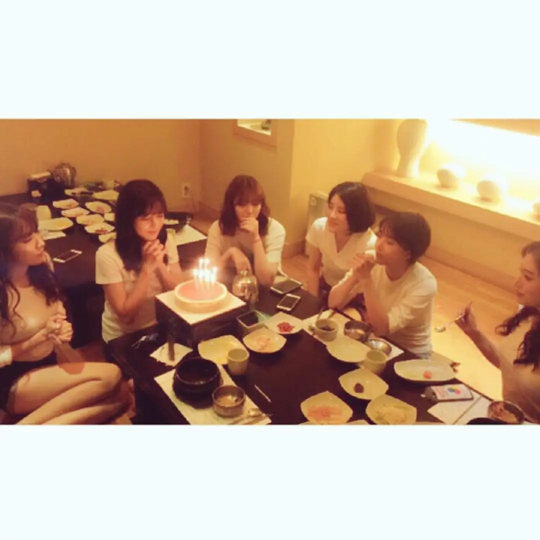 오승아(레인보우) 150913 인스타그램 - 생일축하해준 사랑하는 멤버들 정말정말 고맙고 사랑해!!