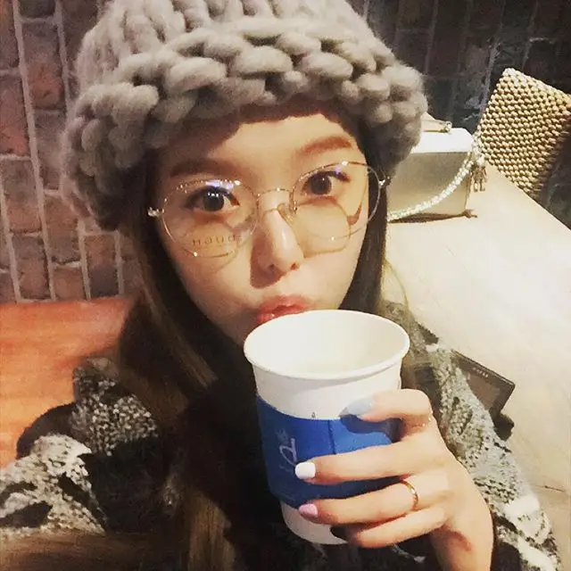 세리(달샤벳) 151128 인스타그램 - 감기 안걸리게 유자차 마셔요