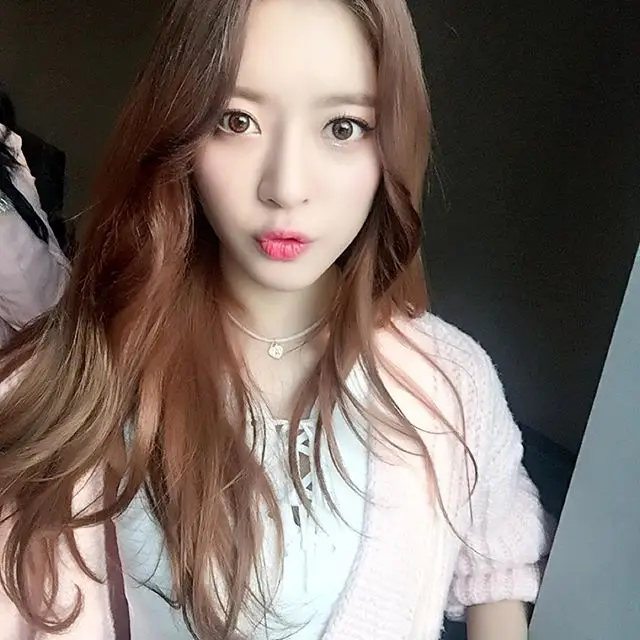 아영(달샤벳) 160130 인스타그램.jpg