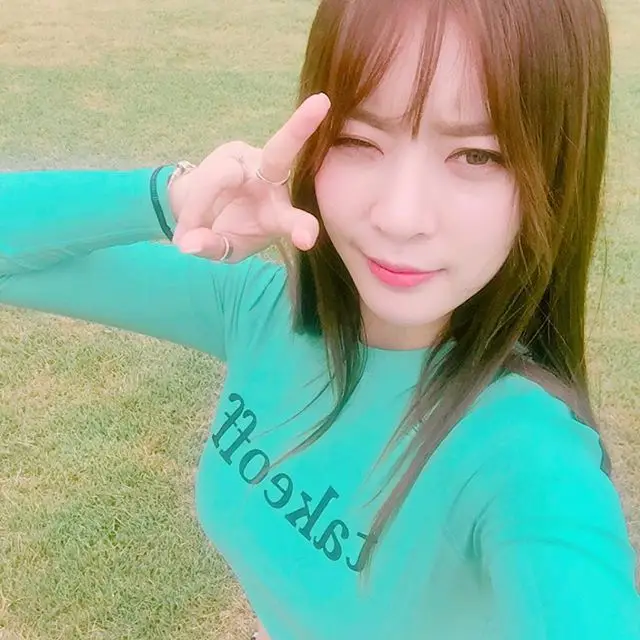 아영(달샤벳) 160819 인스타그램.jpg