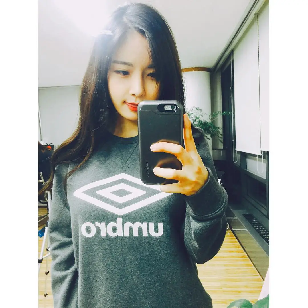 조현영(레인보우) 151106 인스타그램.jpg