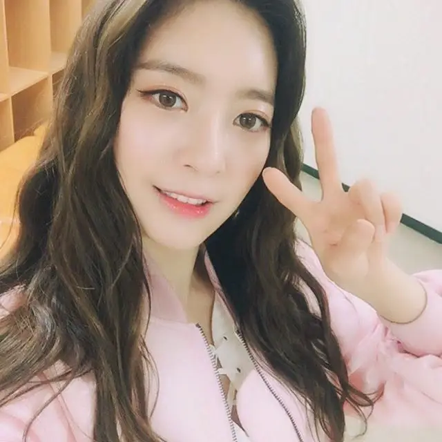 아영(달샤벳) 160507 인스타그램.jpg