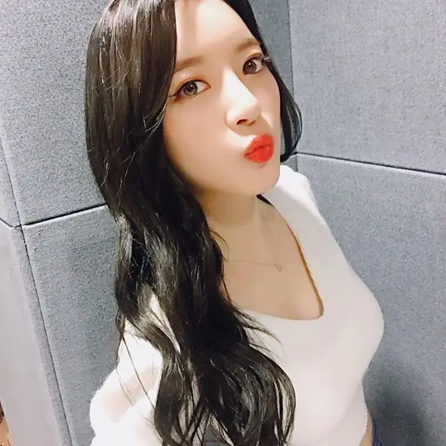 아영(달샤벳) 160214 인스타그램.jpg