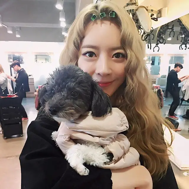 아영(달샤벳) 151228 인스타그램 - 귀여웡 엄마바라기