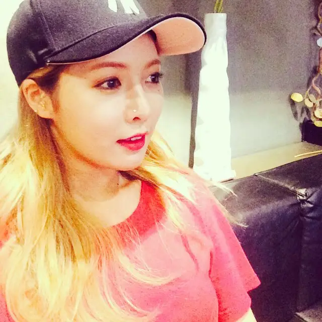 현아(포미닛) 150713 인스타그램 업뎃.jpg