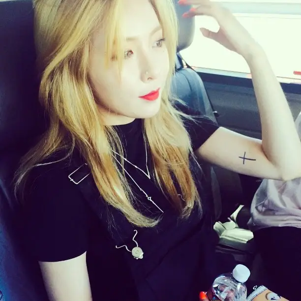 현아(포미닛) 150718 인스타그램 업뎃.jpg