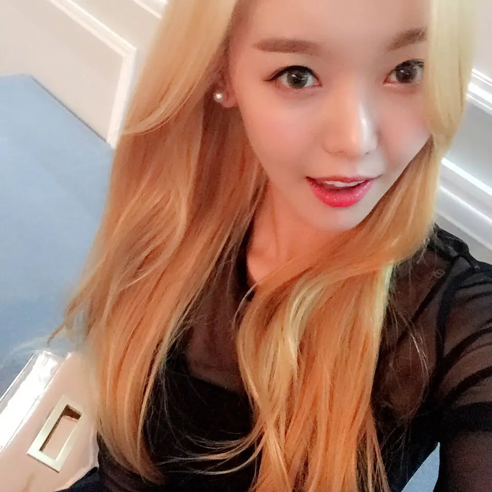 세리(달샤벳) 150702 인스타그램 - 자주 만날거같아 진주야.