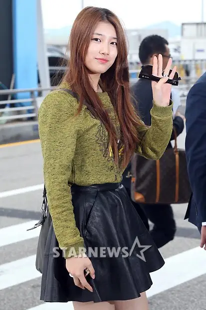 미쓰에이 130906 인천공항 출국 기사사진.jpg