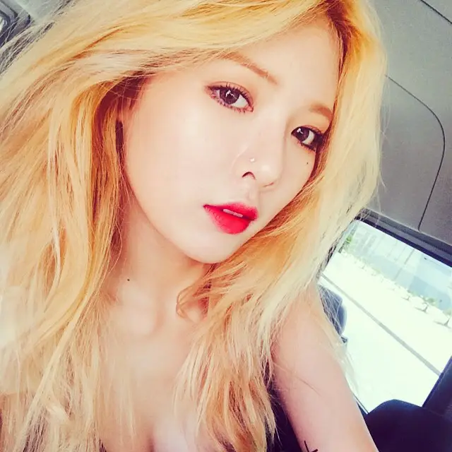 현아(포미닛) 150723 인스타그램 업뎃.jpg